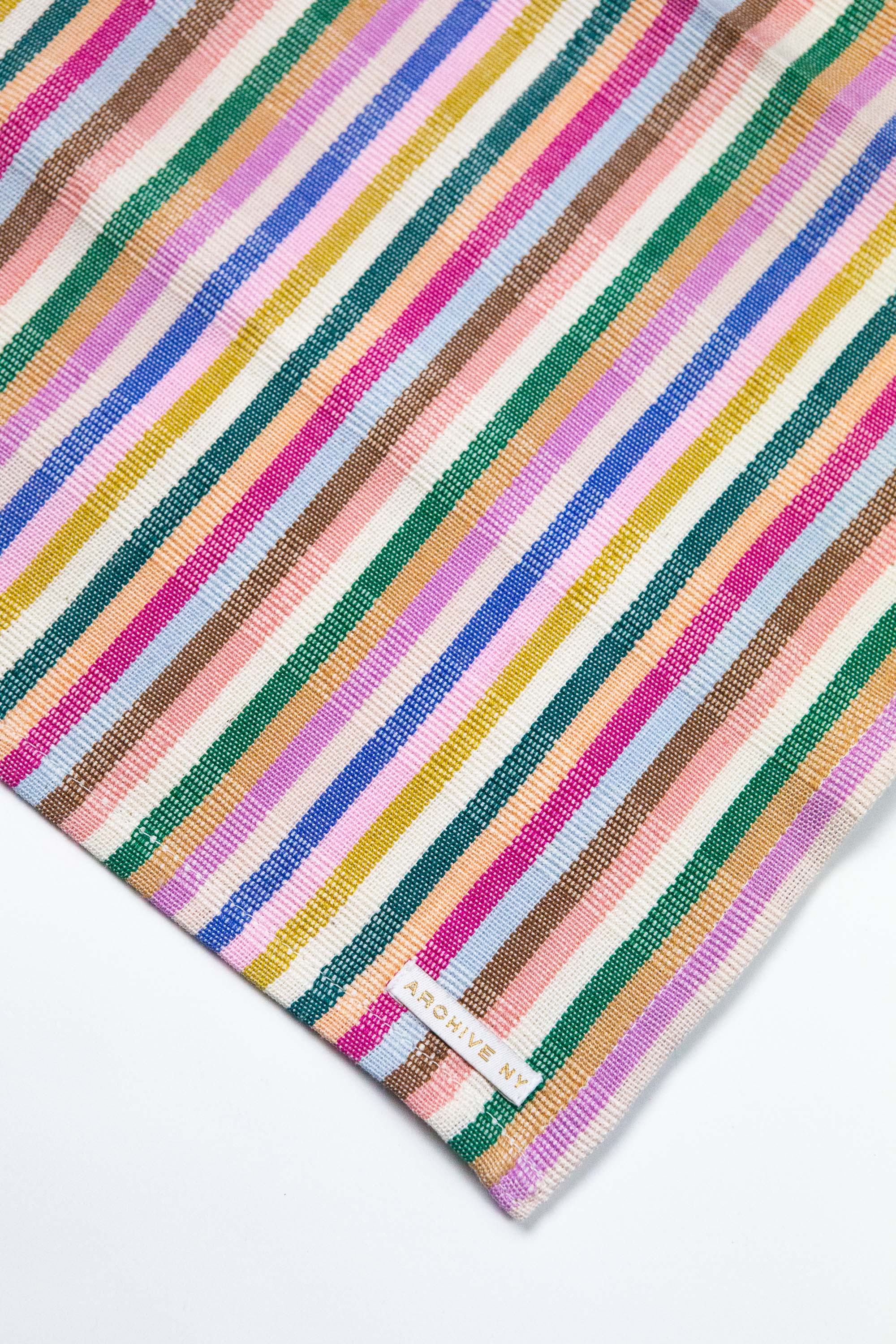 Valentina Rainbow Runner - Arte House