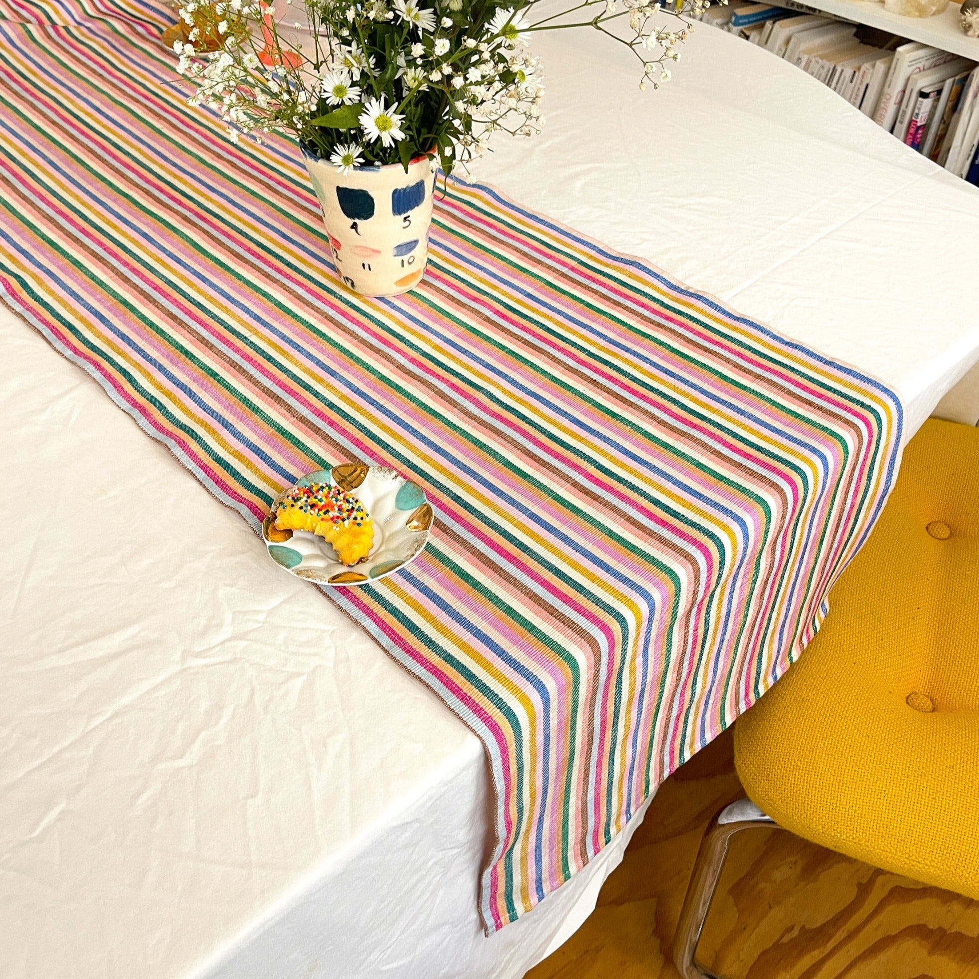 Valentina Rainbow Runner - Arte House
