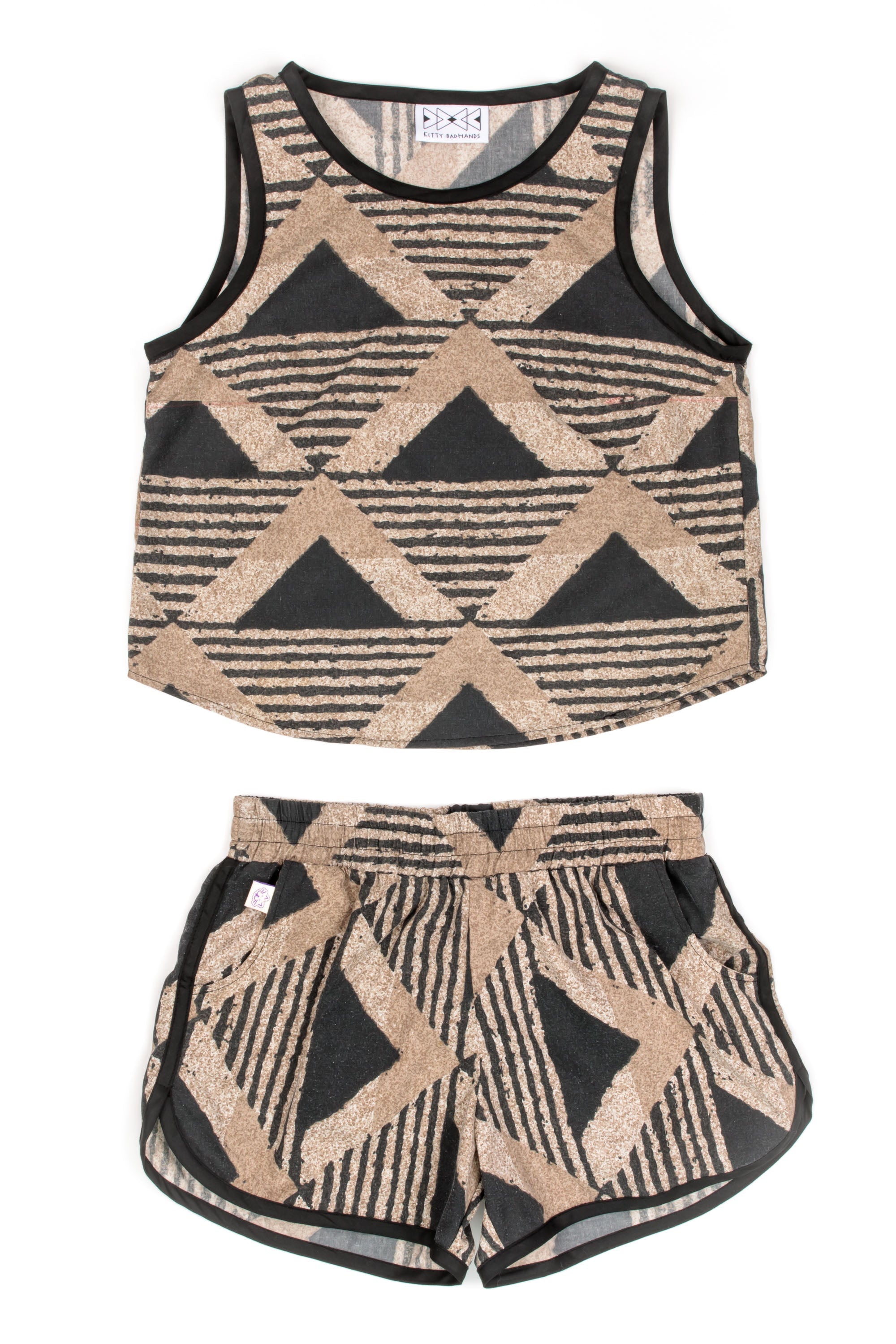 Pyramid Summer Set (L) - Arte House