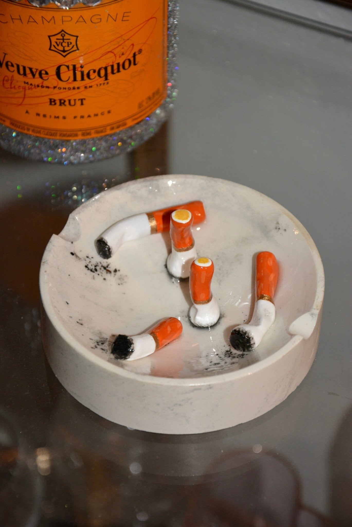 SMOKY AFFAIR ASHTRAY - Arte House