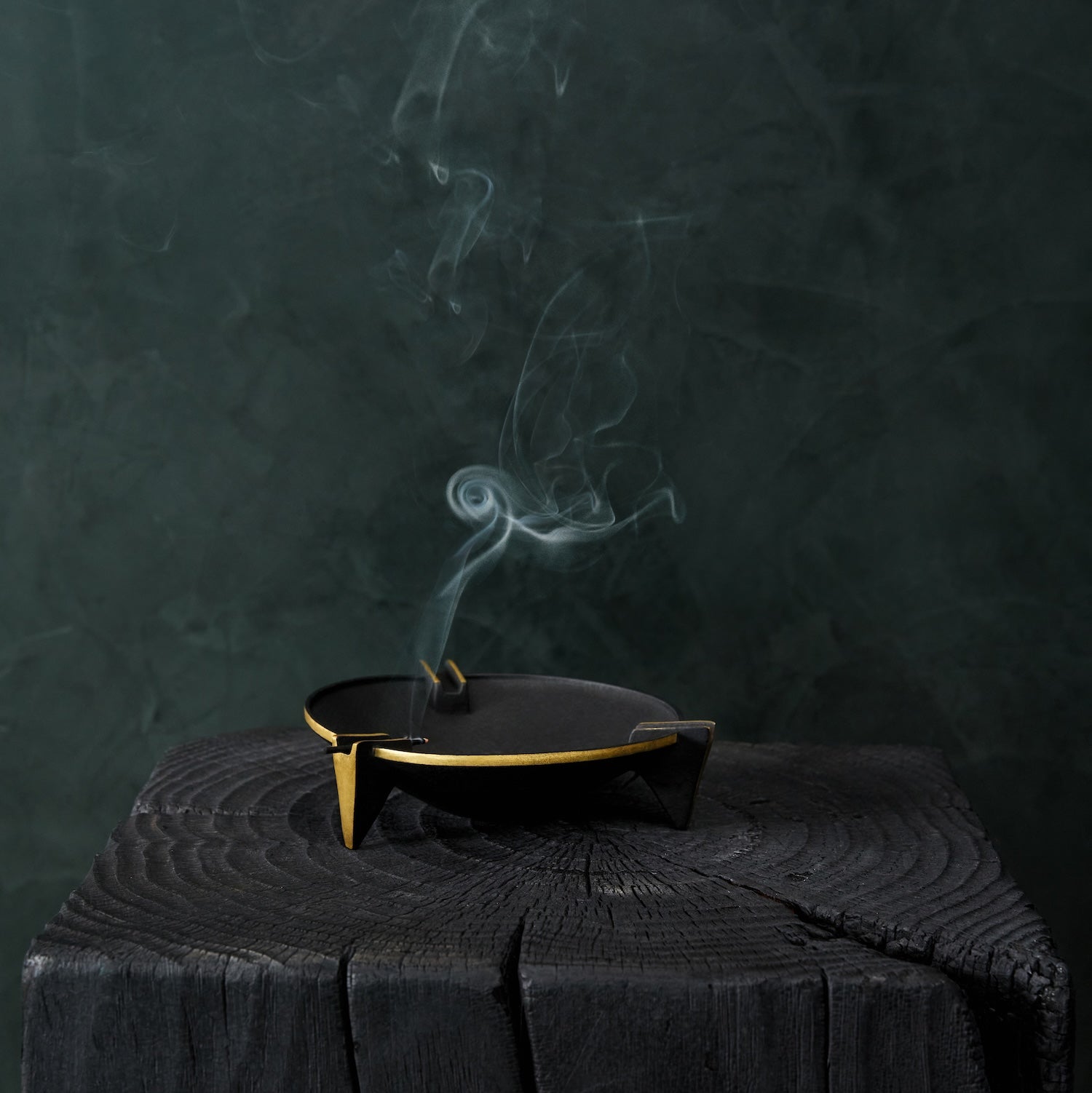 Milan Ash Tray - Black - Arte House