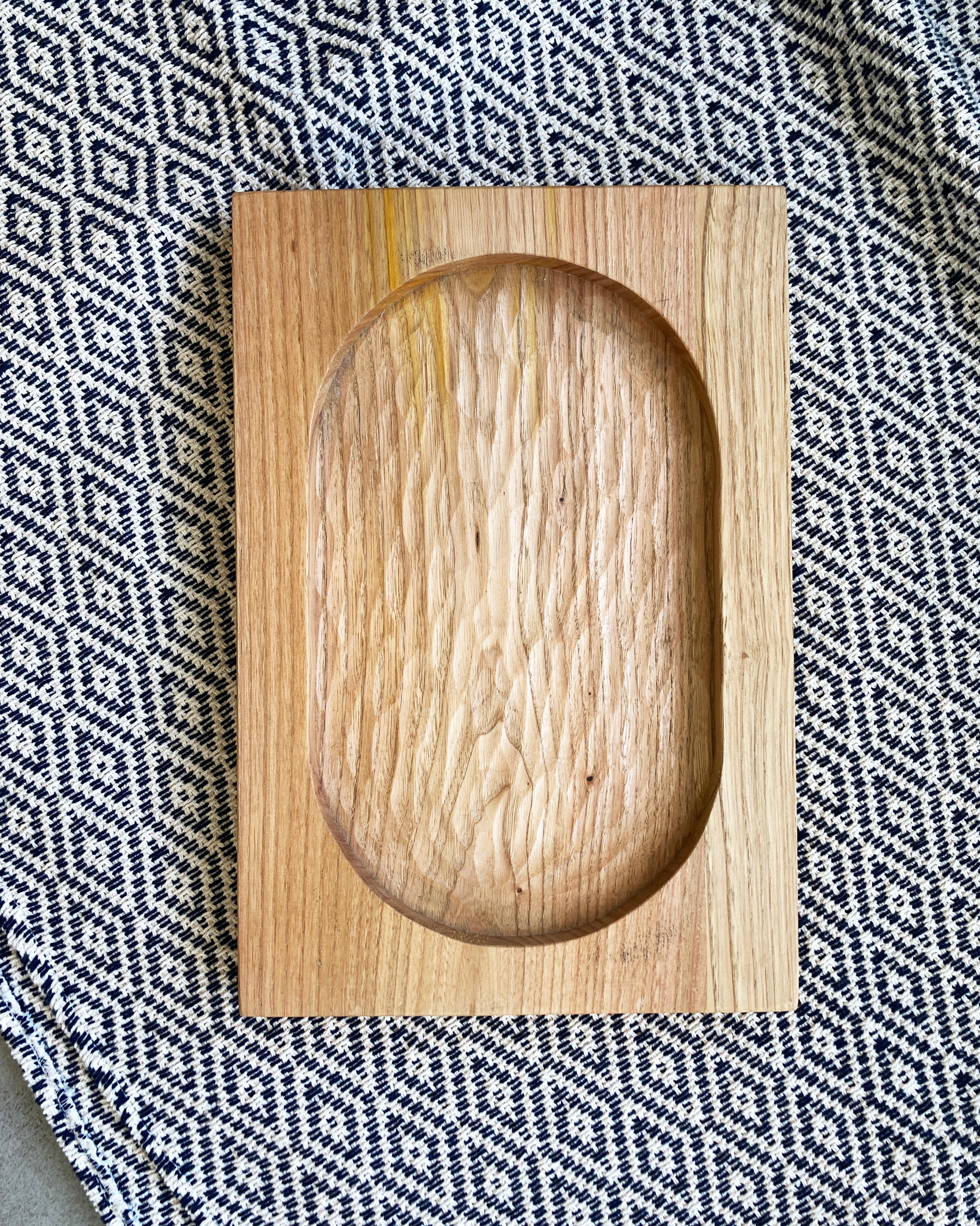 Casa Cubista Carved Wood Rectangular Tray - Natural