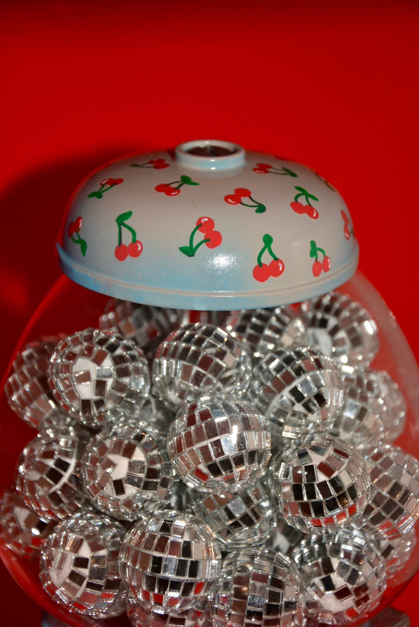 CHERRY BOMB SCULPTURE - Arte House