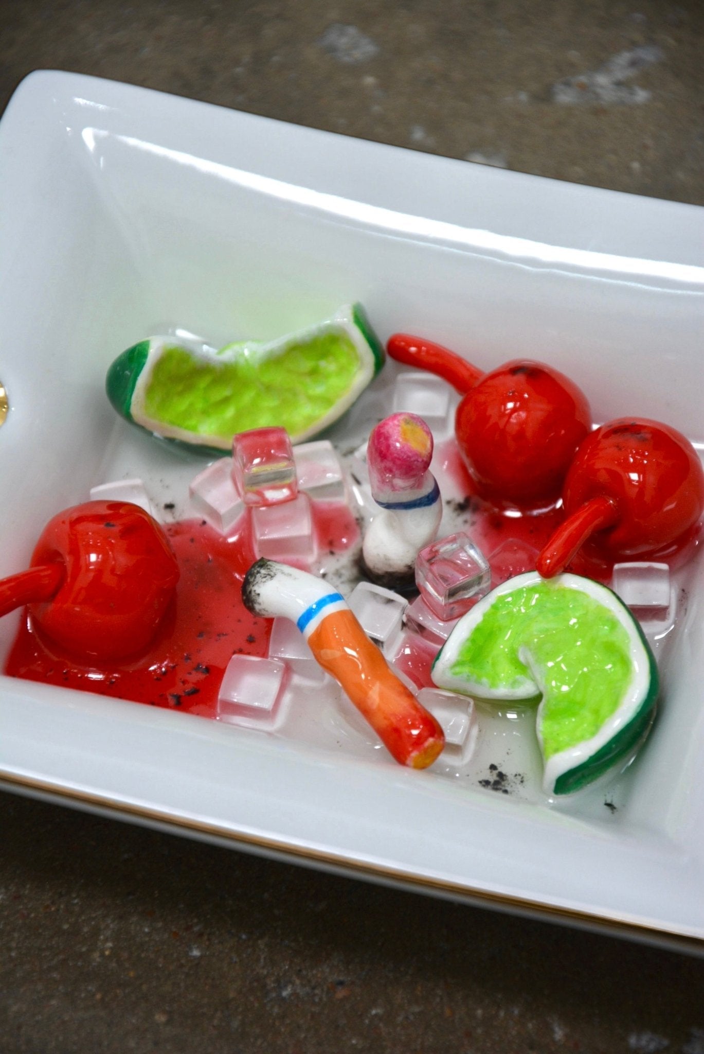 RETRO CHERRY LIMEADE ASHTRAY - Arte House