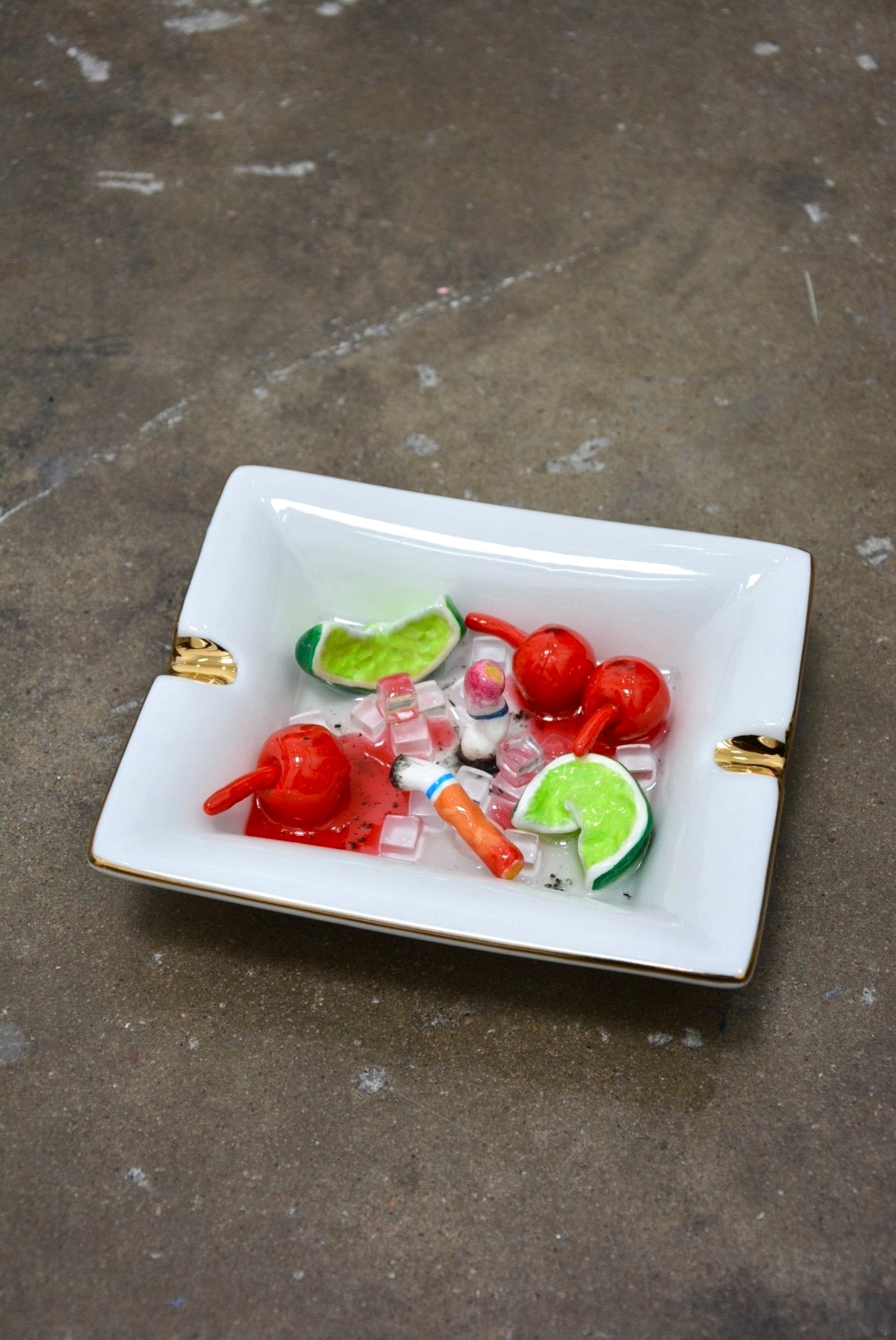 RETRO CHERRY LIMEADE ASHTRAY - Arte House