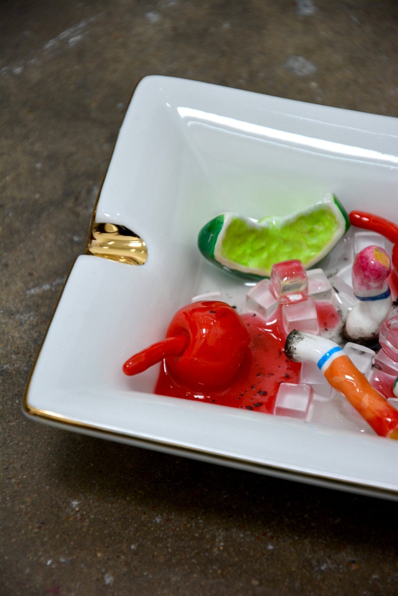 RETRO CHERRY LIMEADE ASHTRAY - Arte House