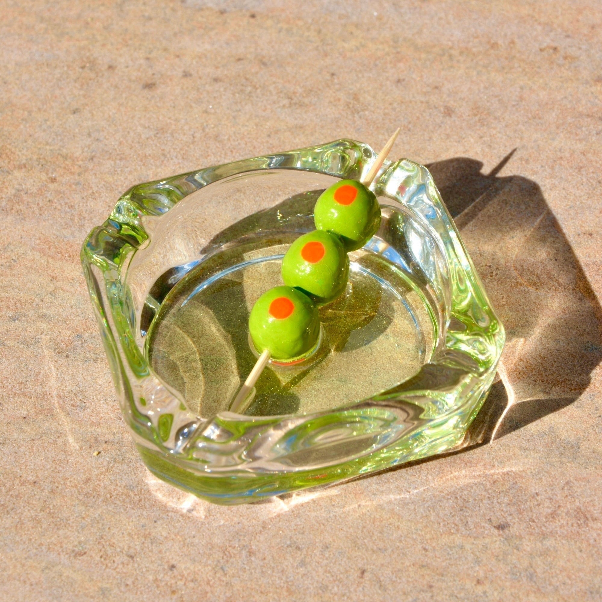 DIRTY MARTINI ASHTRAY - Arte House