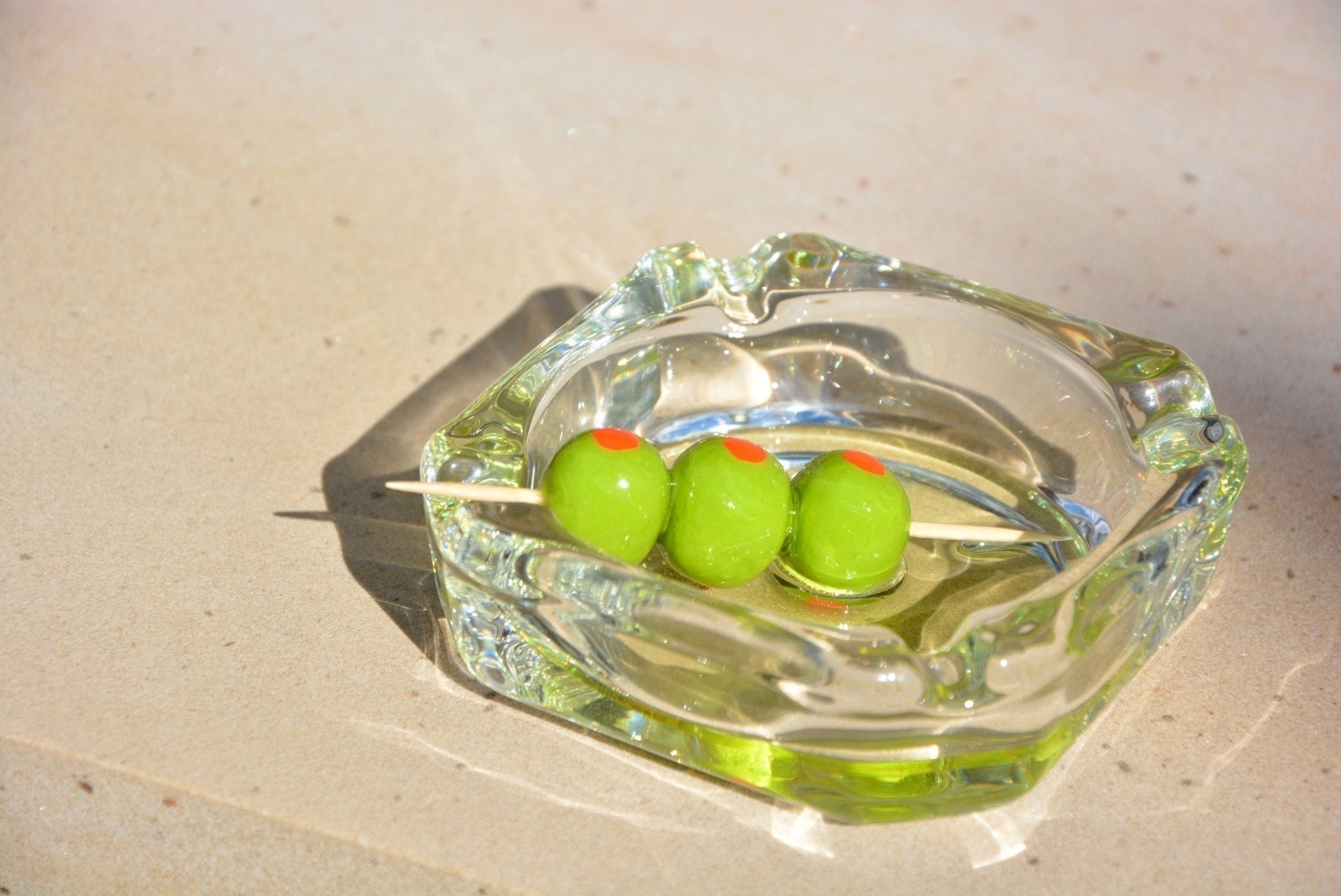 DIRTY MARTINI ASHTRAY - Arte House