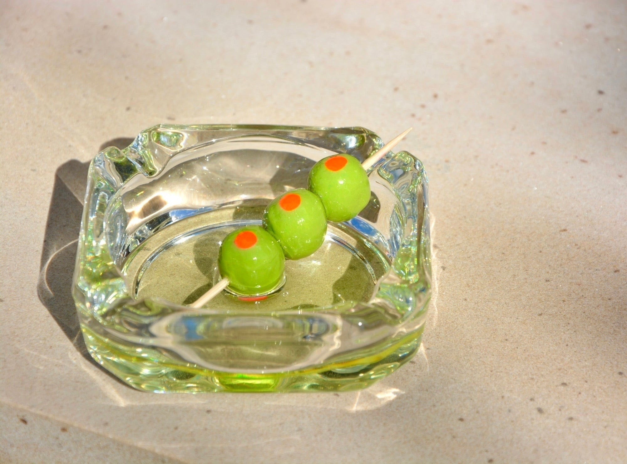 DIRTY MARTINI ASHTRAY - Arte House