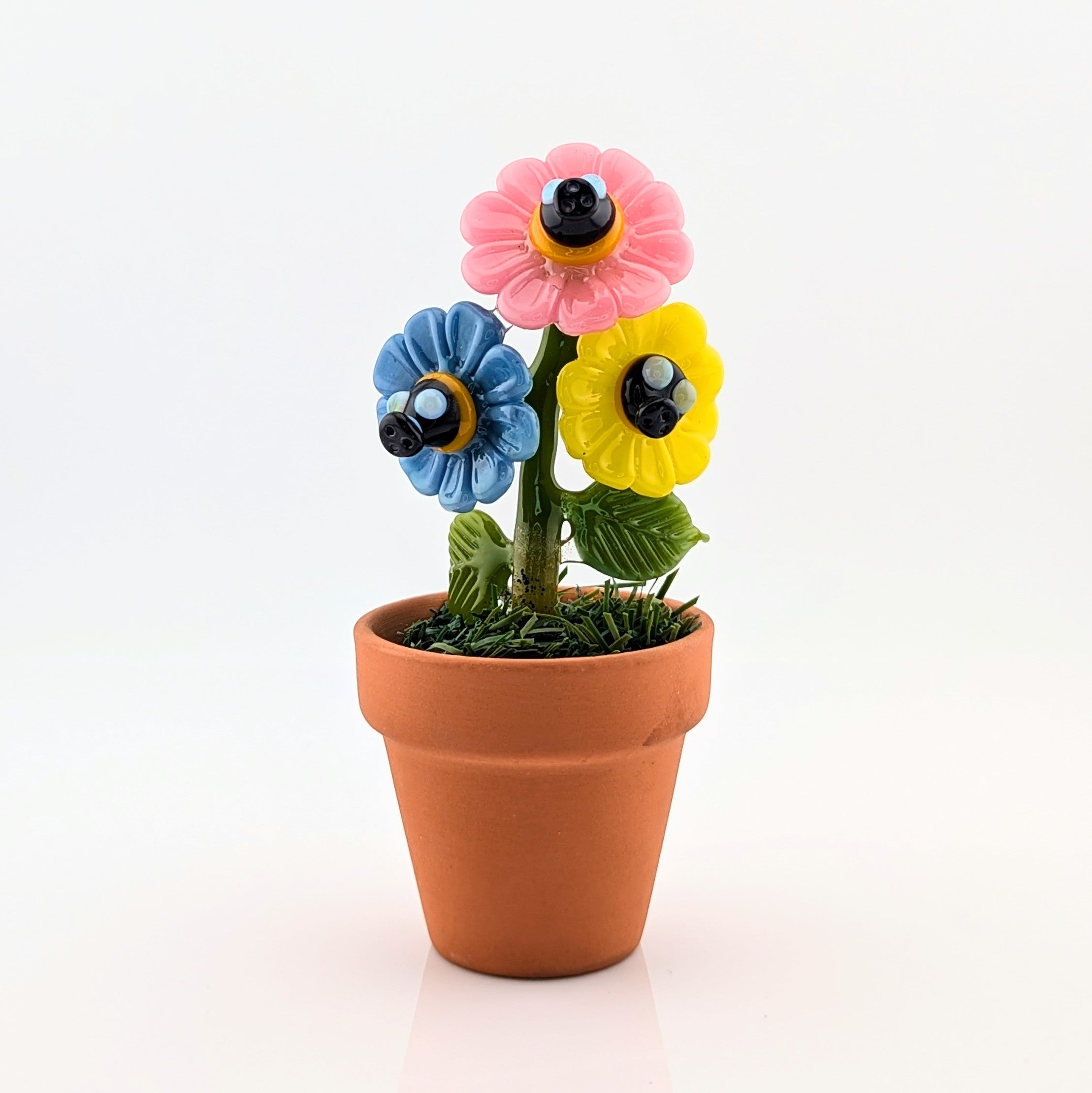 Ethan Windy "Gas Mask Shrub" Glass Sculpture - Arte House