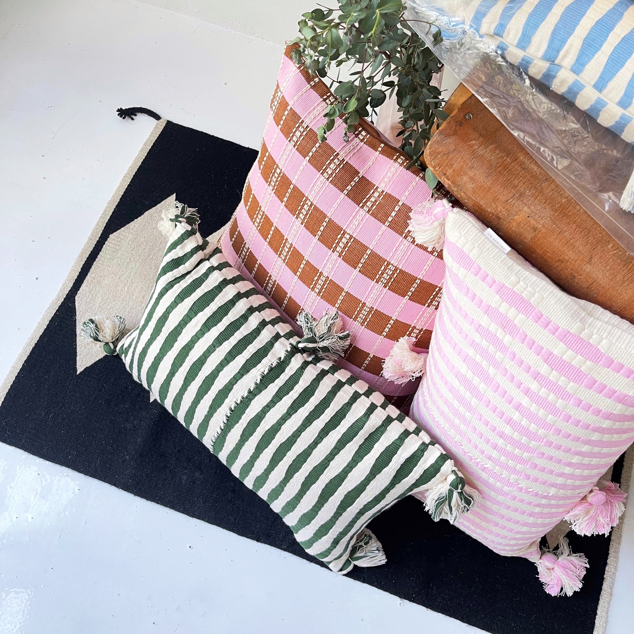 Santiago Grid Pillow - Baby Pink &amp; Umber - 18"x18"