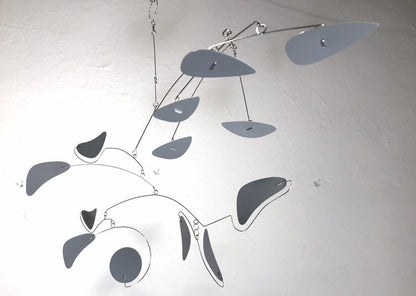 Serenity Style Kinetic Mobile – Modern Hanging Art in Dark Grey for Low Ceilings
