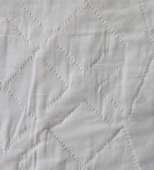 PeaceQuilts Special Edition Quilt - Log Cabin