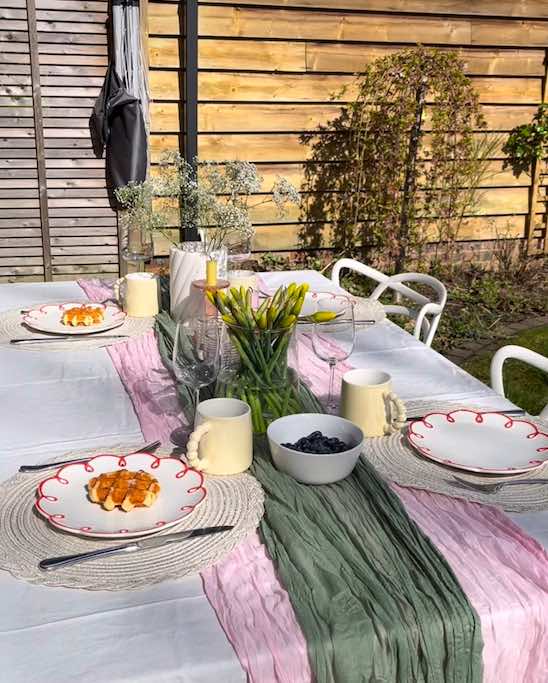 Set of 2 Cloud Ceramic Dinner Plates - Cute Whimsical Eclectic Dinnerware Set - Arte House