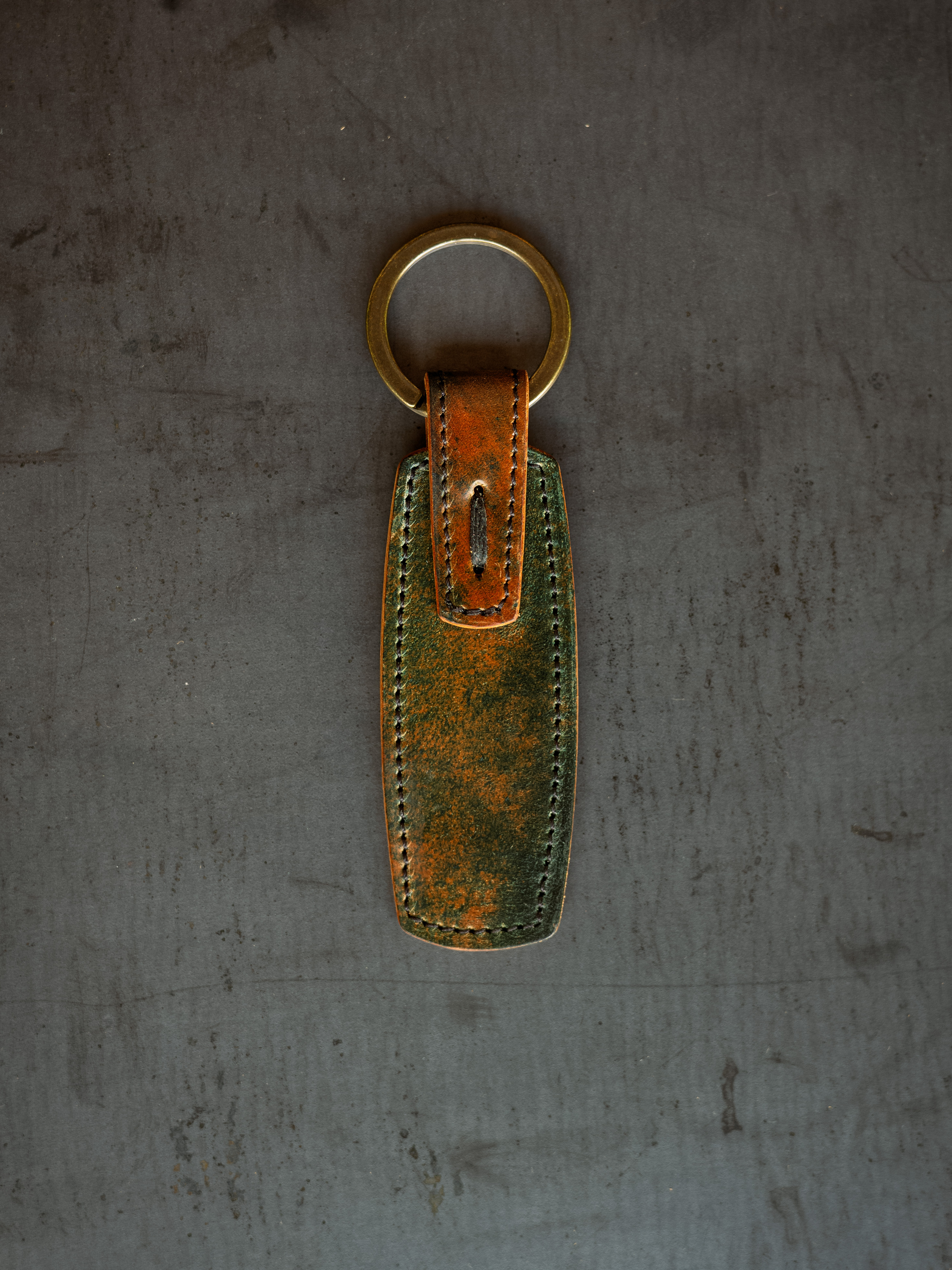 Rover Key Ring - Marbled Black Horween Shell Cordovan - Arte House