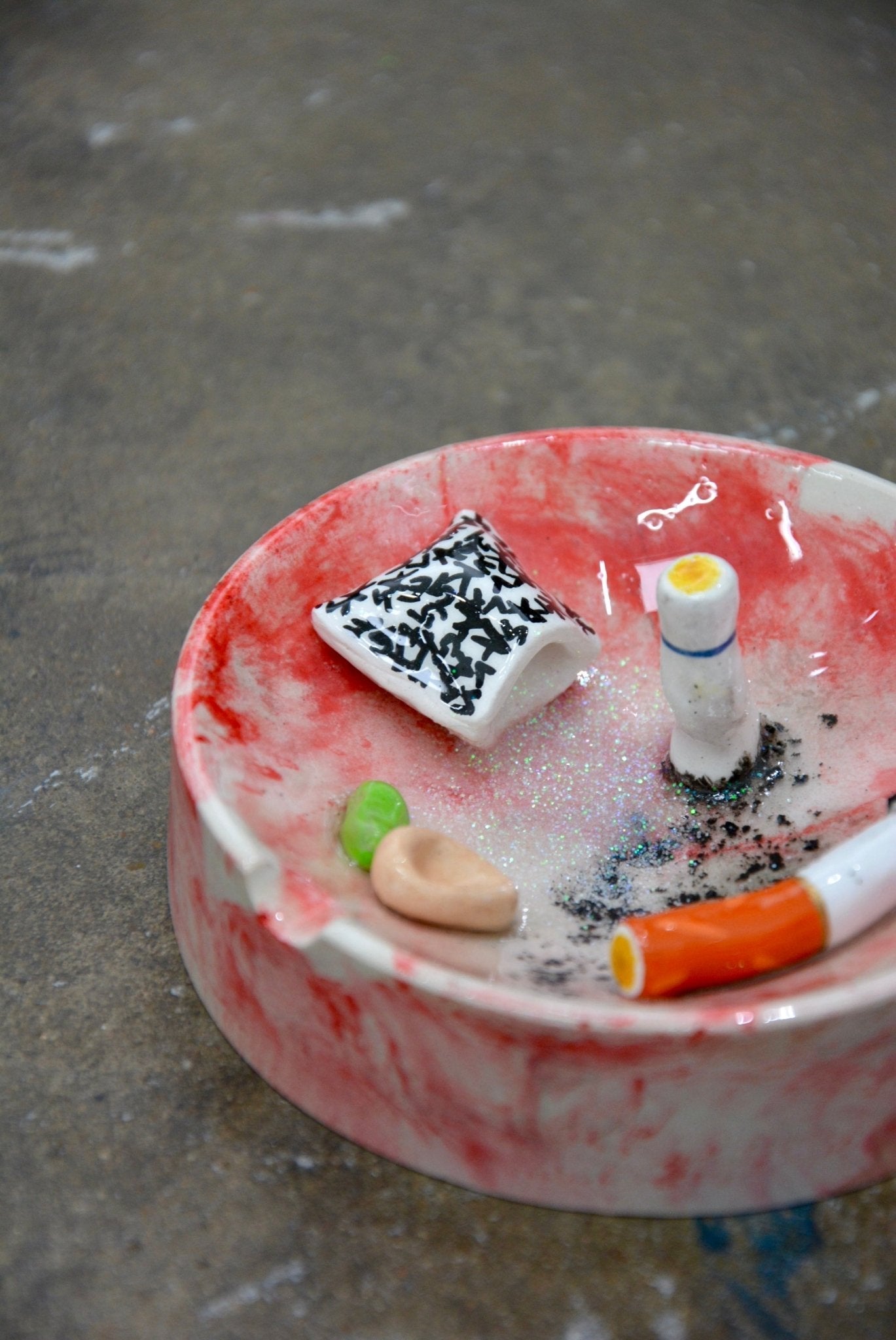 SMOKERS DREAM ASHTRAY vol. 1 - Arte House