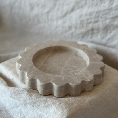 Sun Tray in Oyster